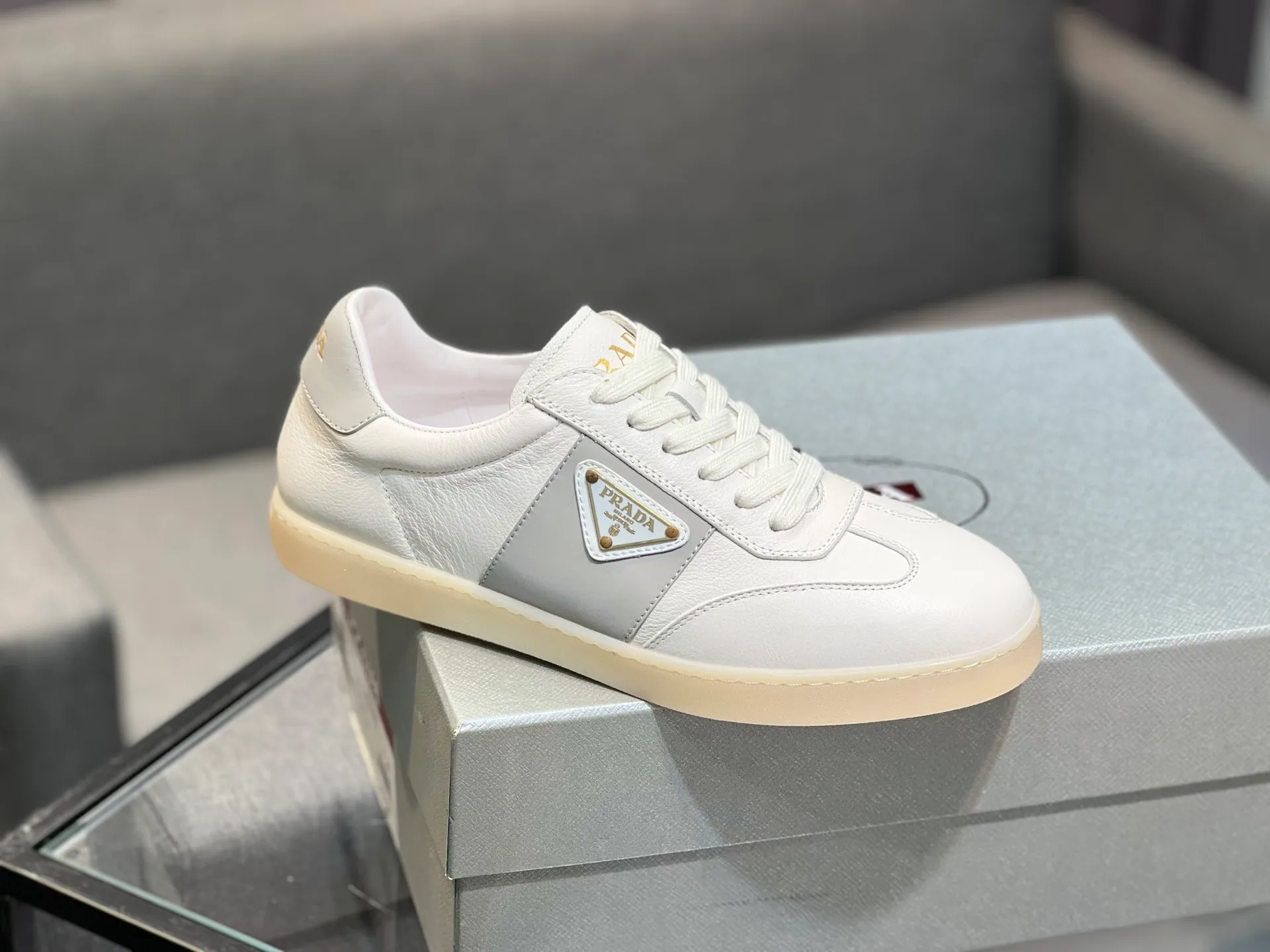 Men's shoes 💰540 [PRADA] Men's shoes are popular in the counter, official website synchronization, 1 high-quality shipment ✔️ Original frosted cowhide + cowhide lining, 1🆚1 replica, original sole, 38-45 (45 customized, non-refundable)